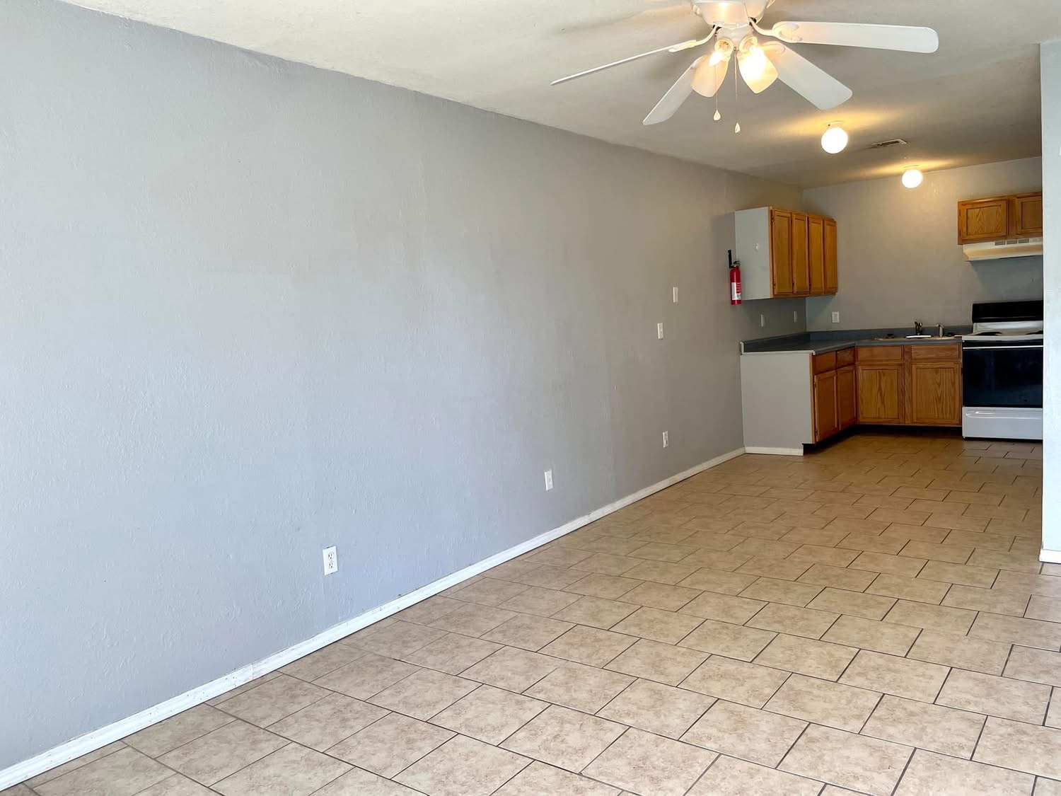 312 S B Davis OK 73030