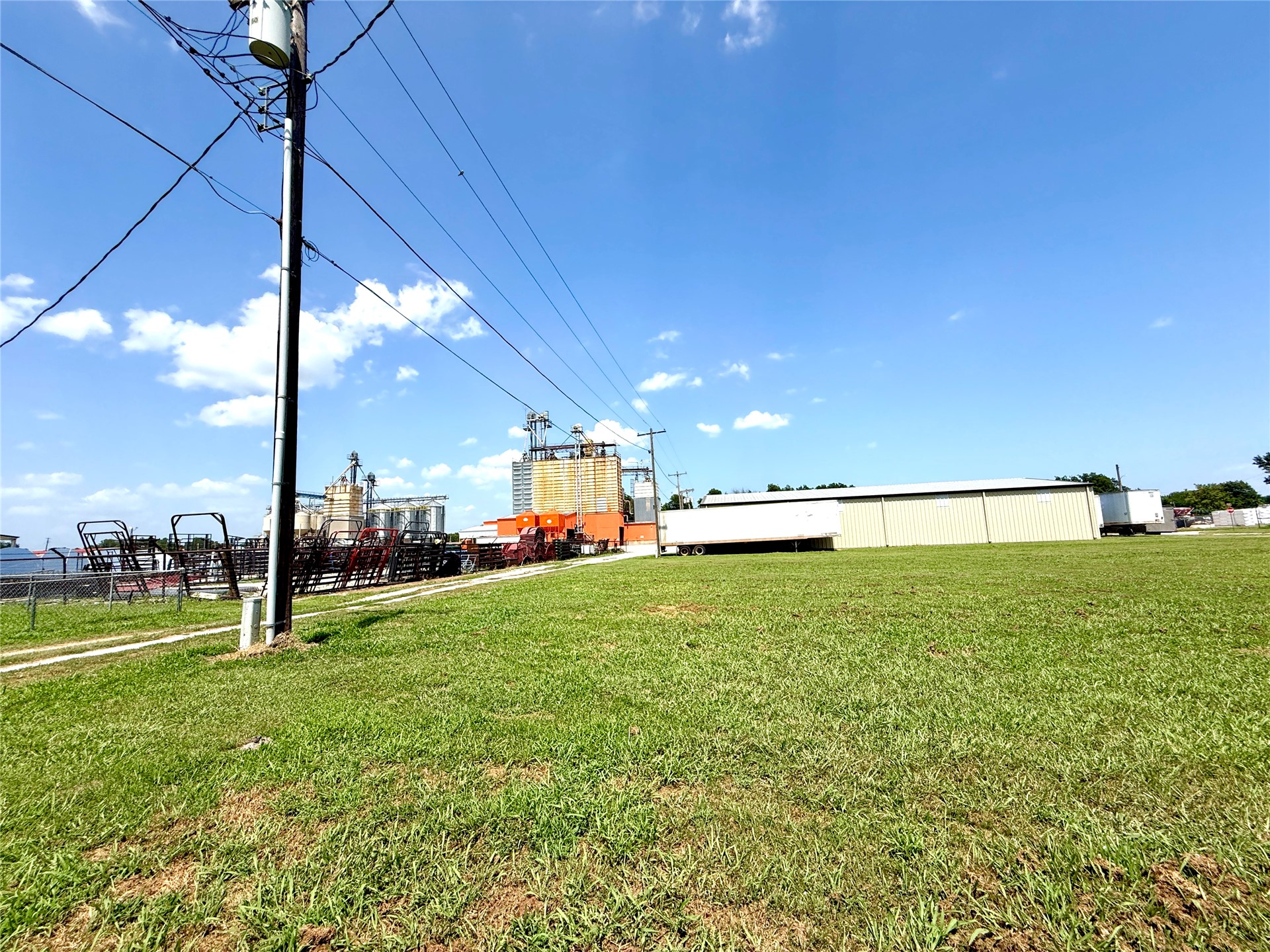 312 S B Davis OK 73030