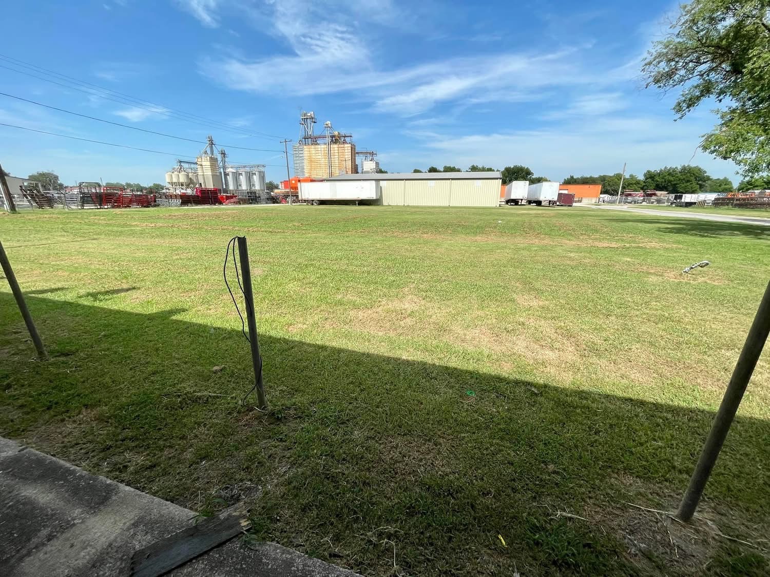 312 S B Davis OK 73030