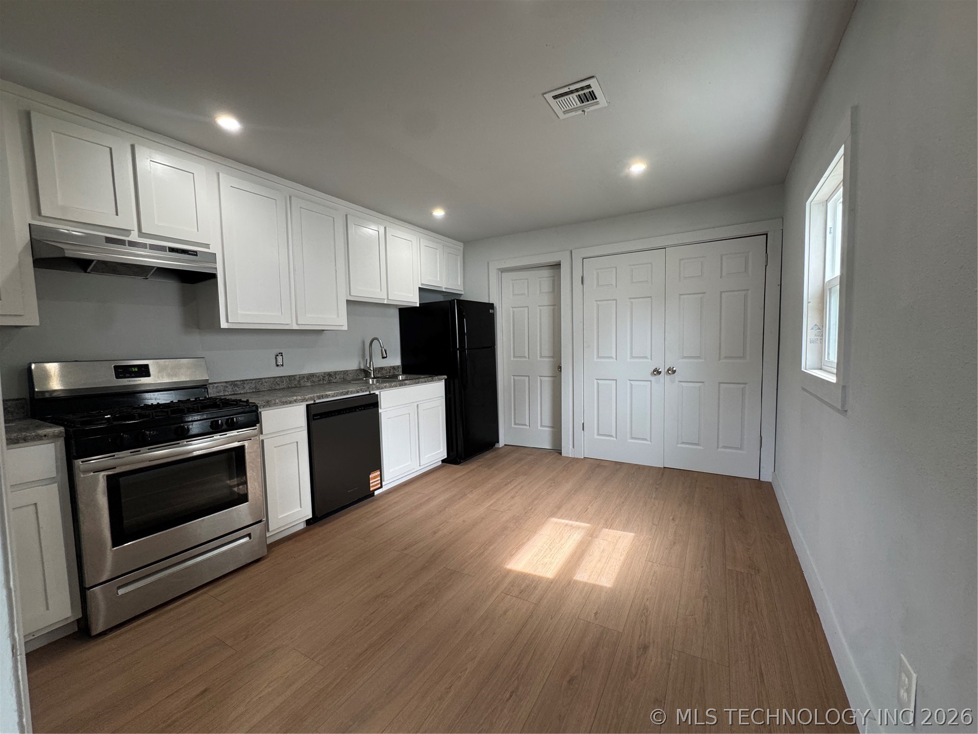 2722 E Marshall Street Tulsa OK 74110