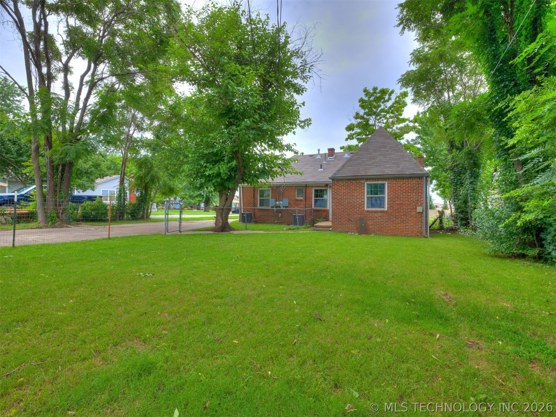 1509 S Indianapolis Avenue Tulsa OK 74112