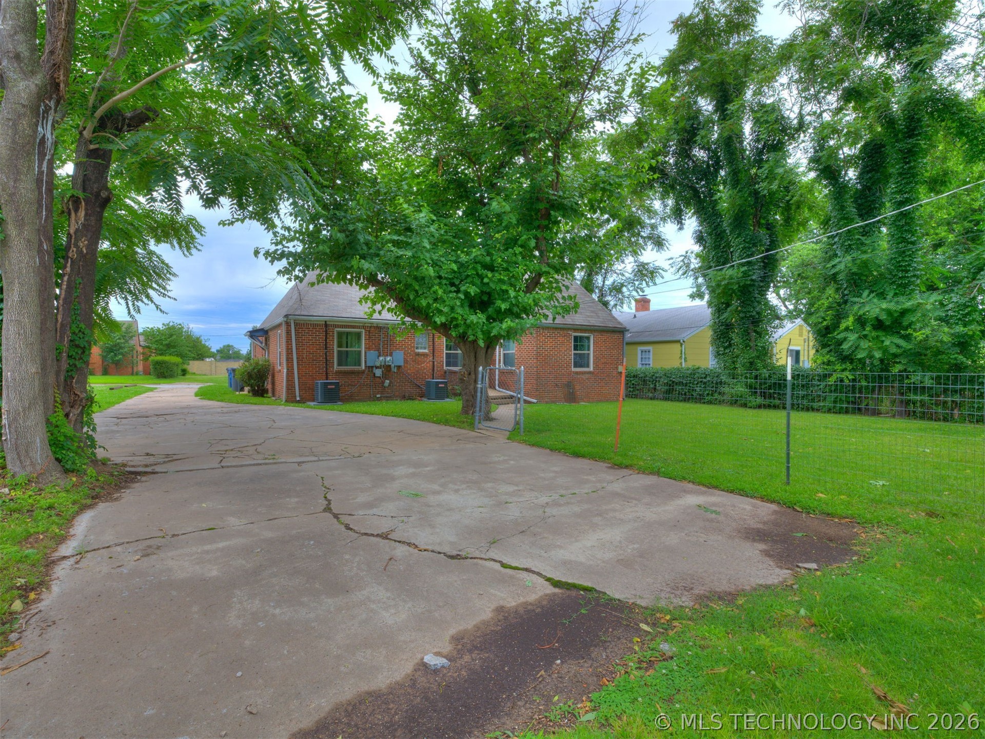 1509 S Indianapolis Avenue Tulsa OK 74112