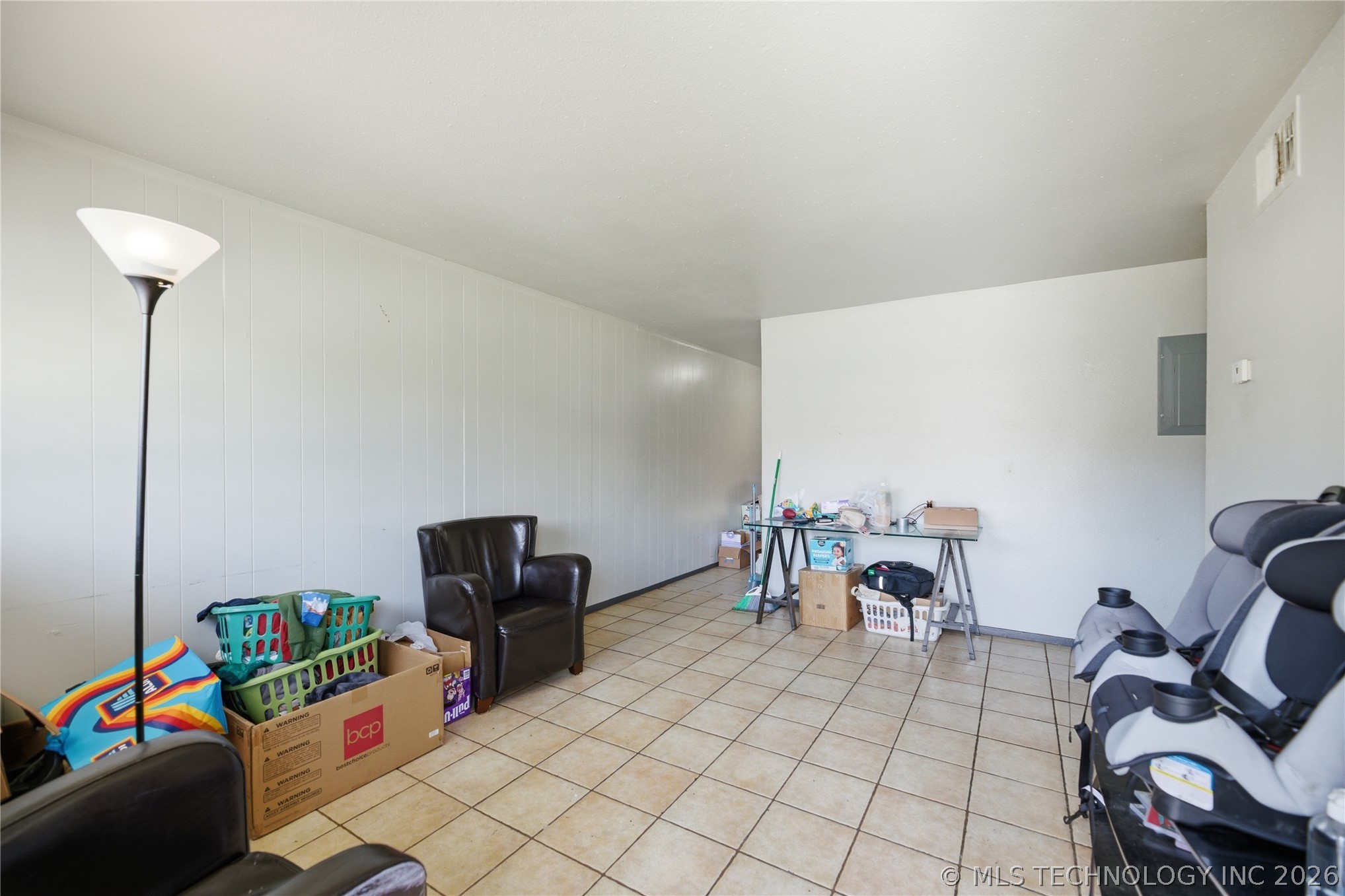 1074 N Irvington Avenue N Tulsa OK 74115