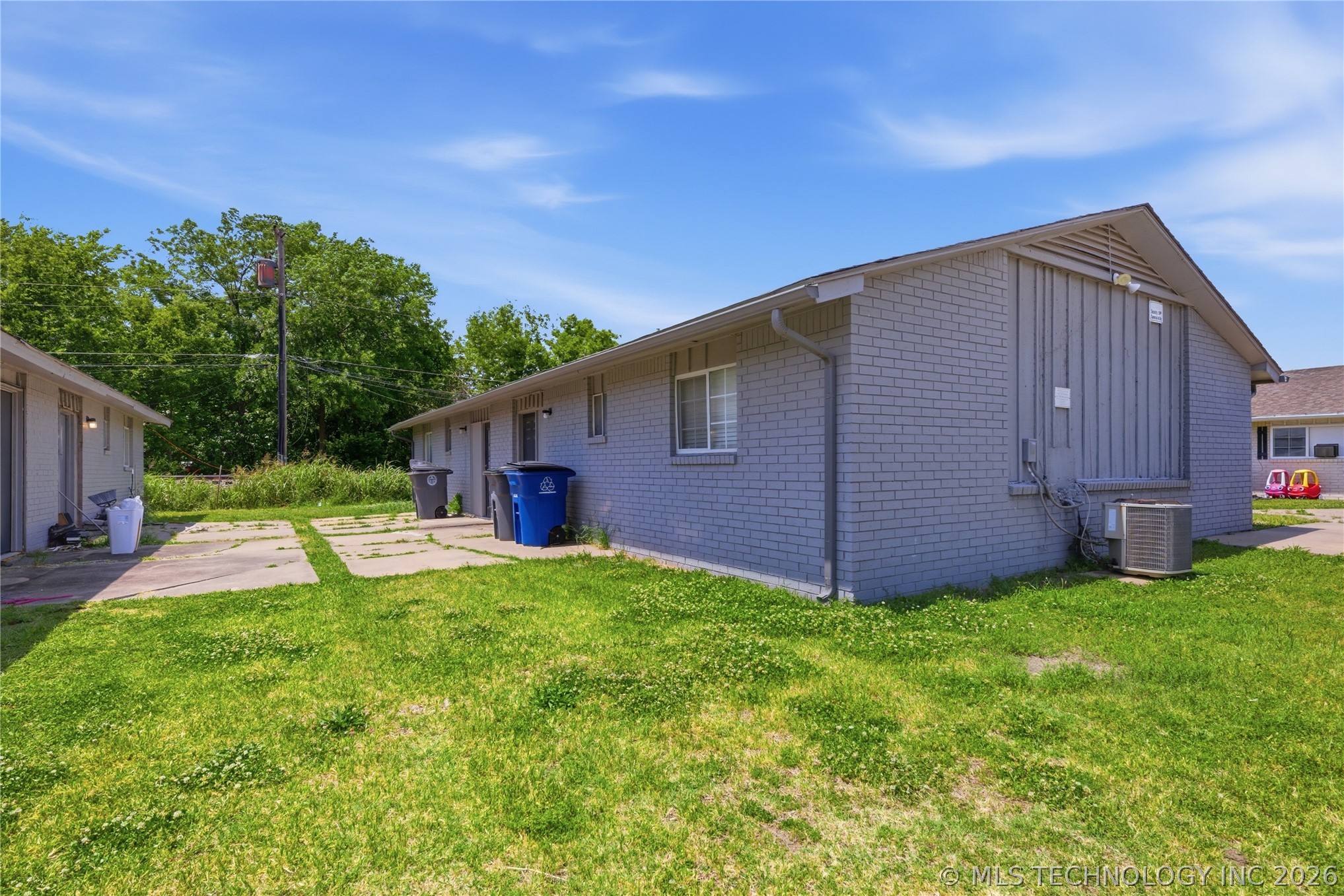 1074 N Irvington Avenue N Tulsa OK 74115