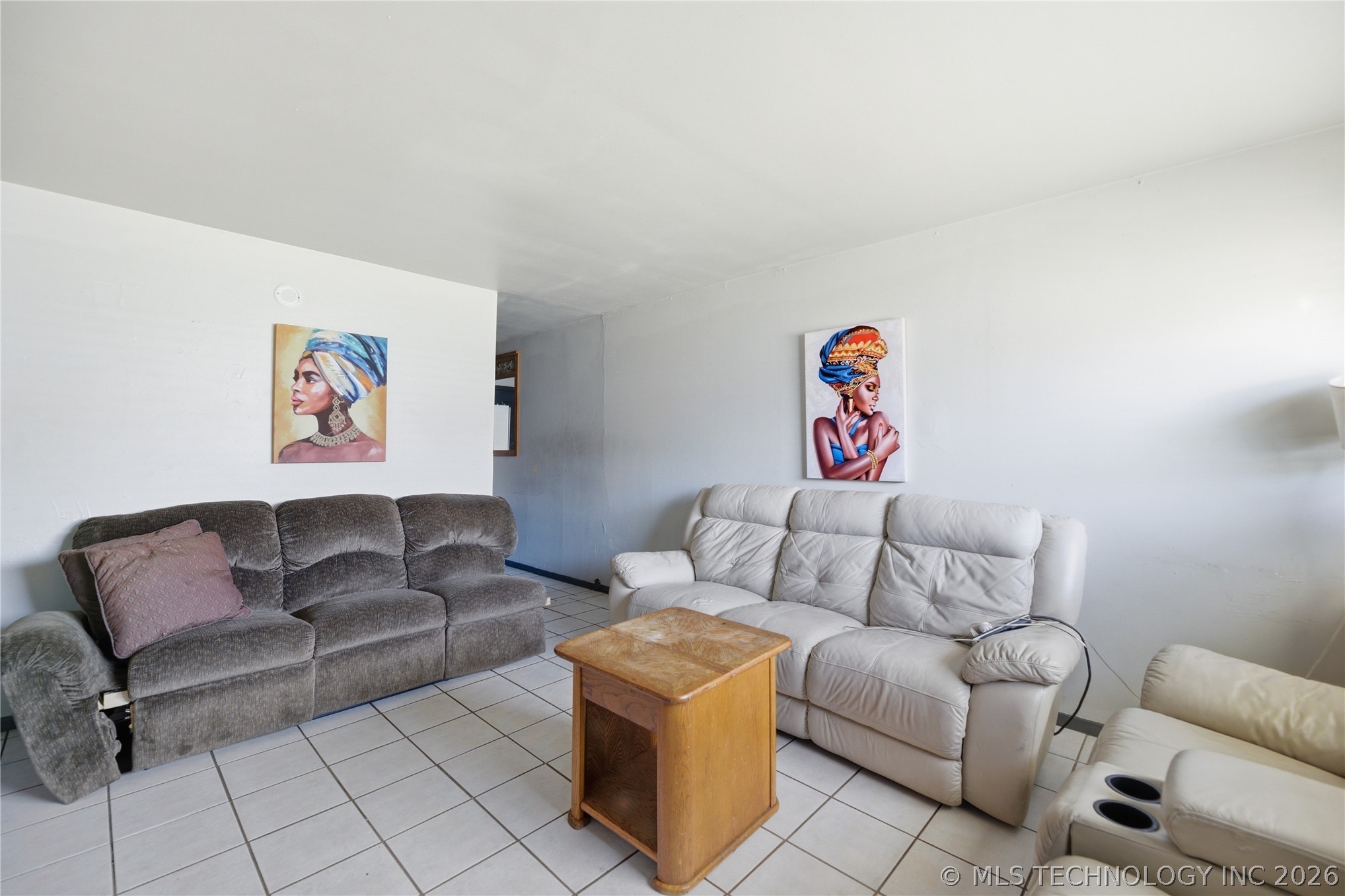 1074 N Irvington Avenue N Tulsa OK 74115