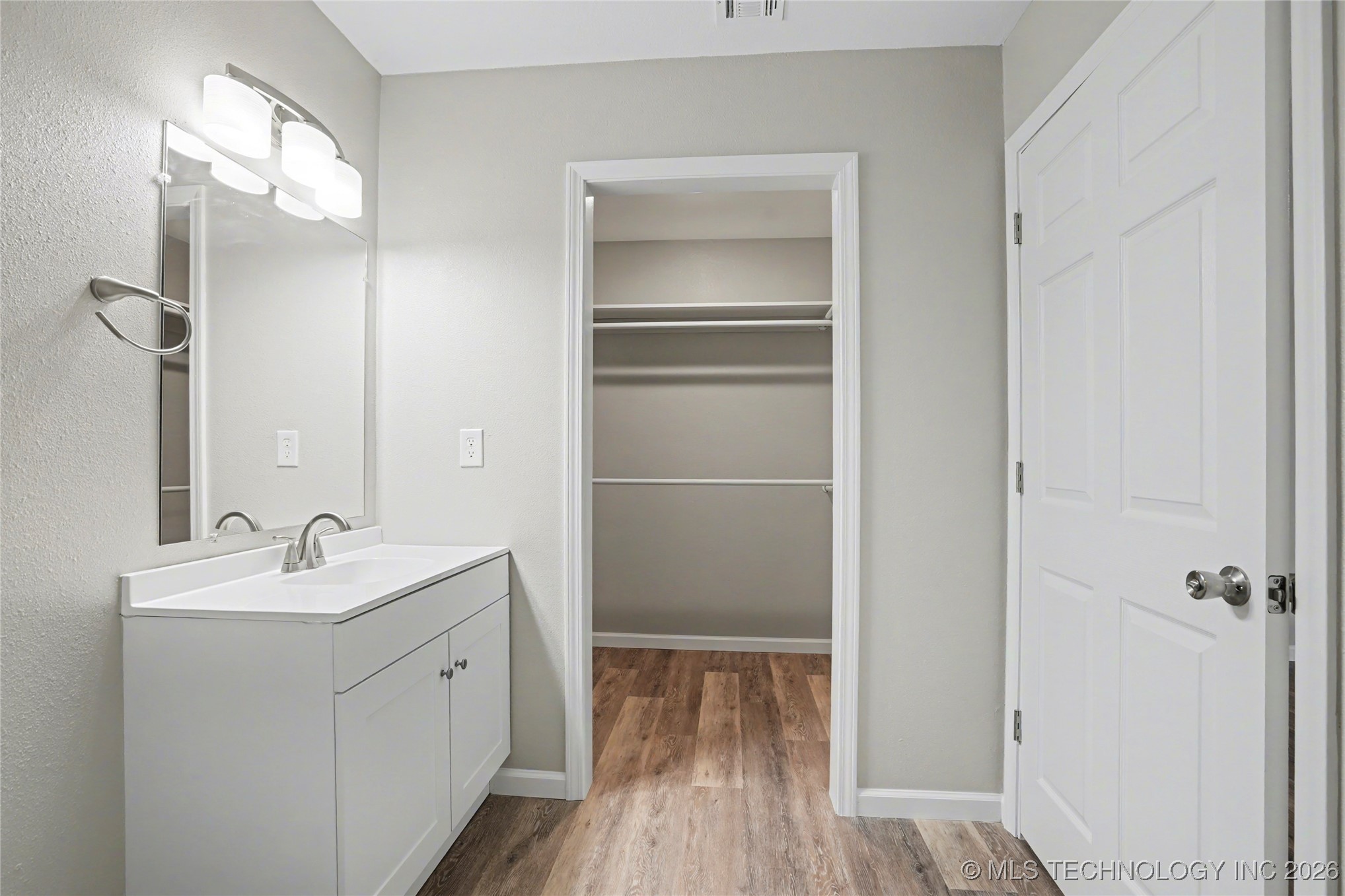 1025 N Quincy Avenue Tulsa OK 74106