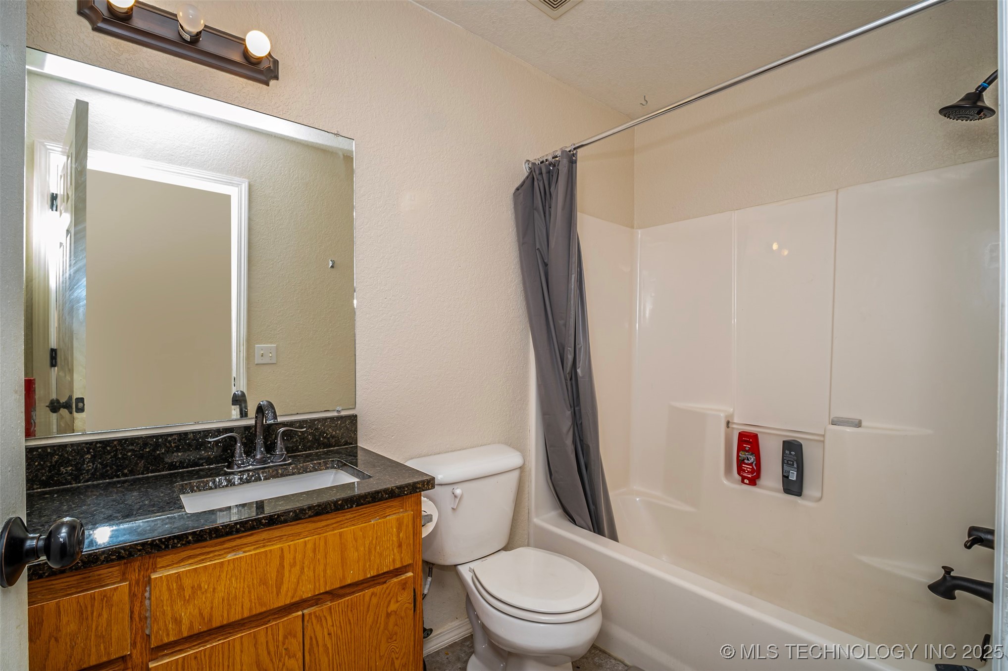 204 S 11th Madill OK 73446
