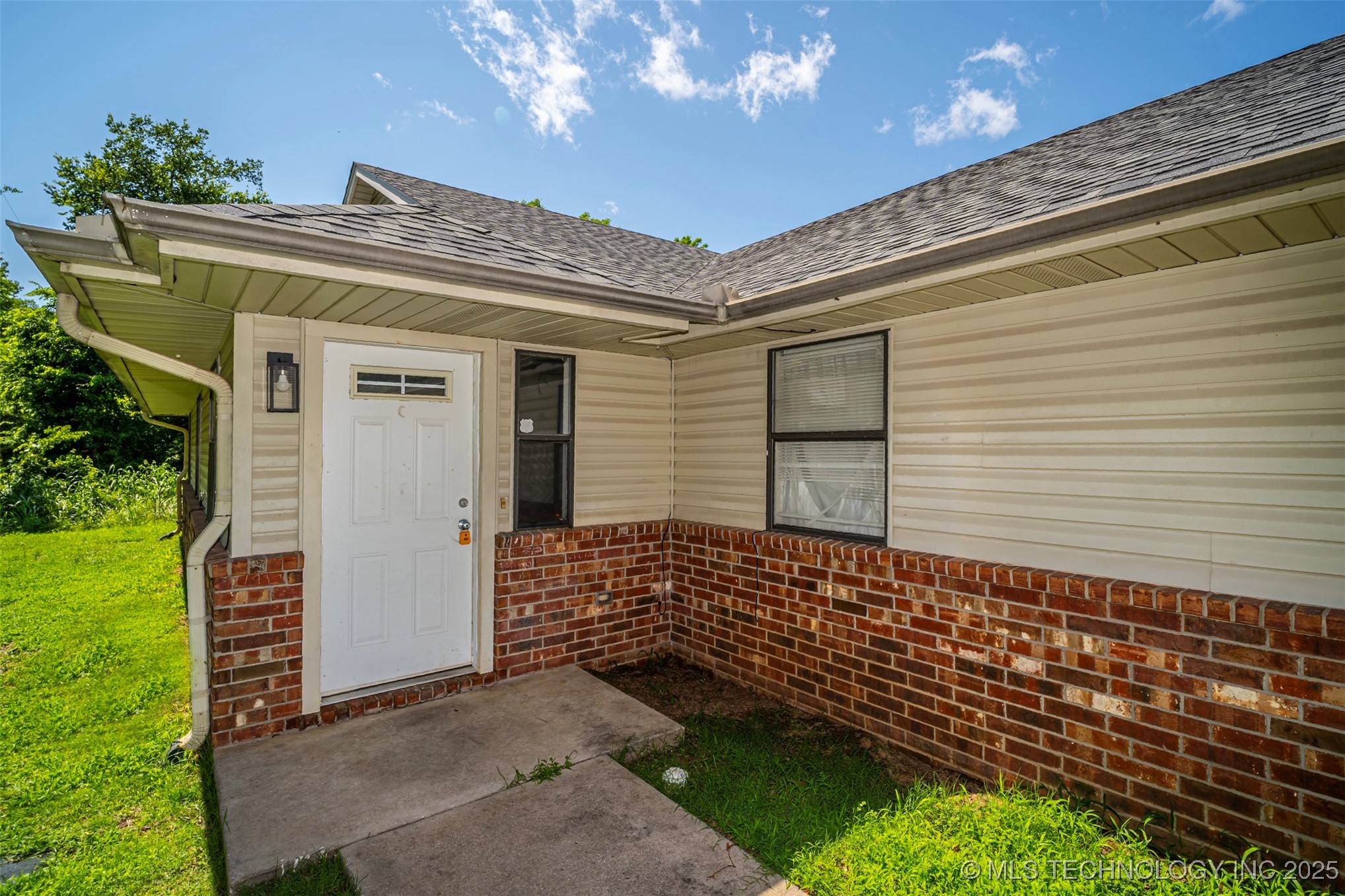 204 S 11th Madill OK 73446