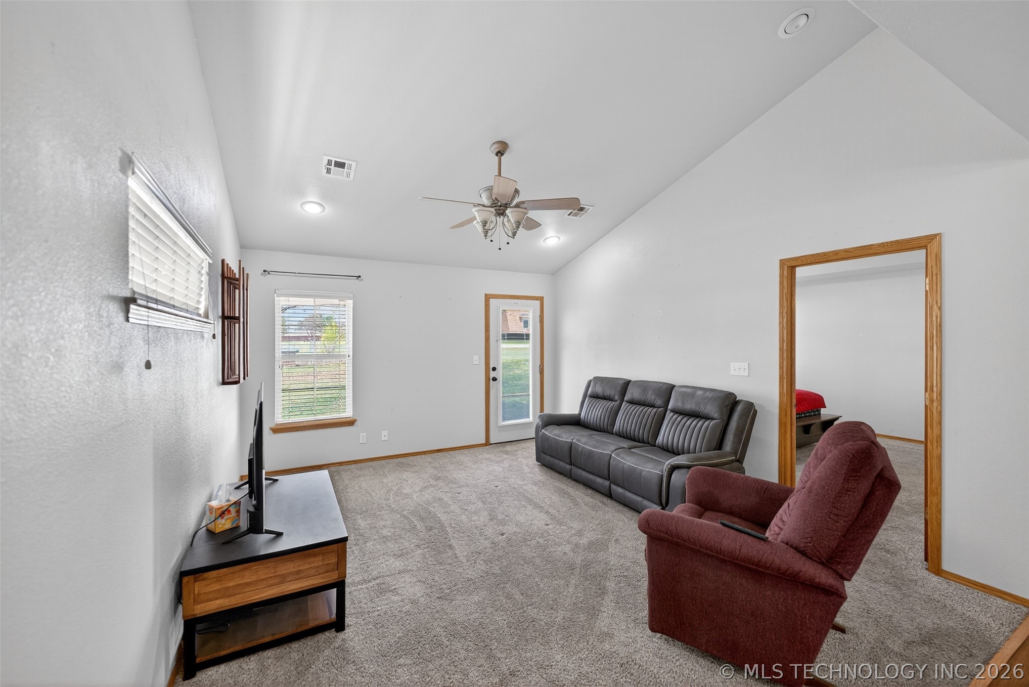 827 N Thompson Street Vinita OK 74301