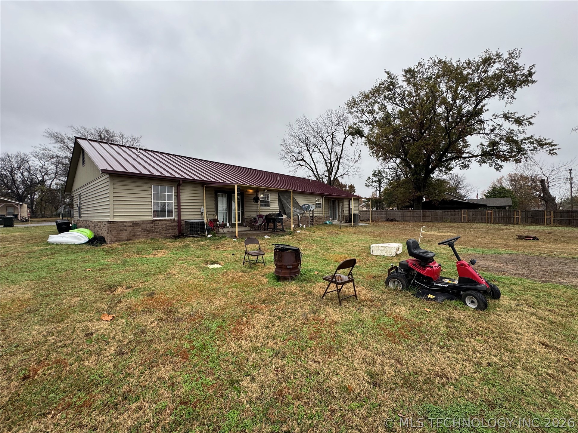 105 E Cedar Avenue Fort Gibson OK 74434
