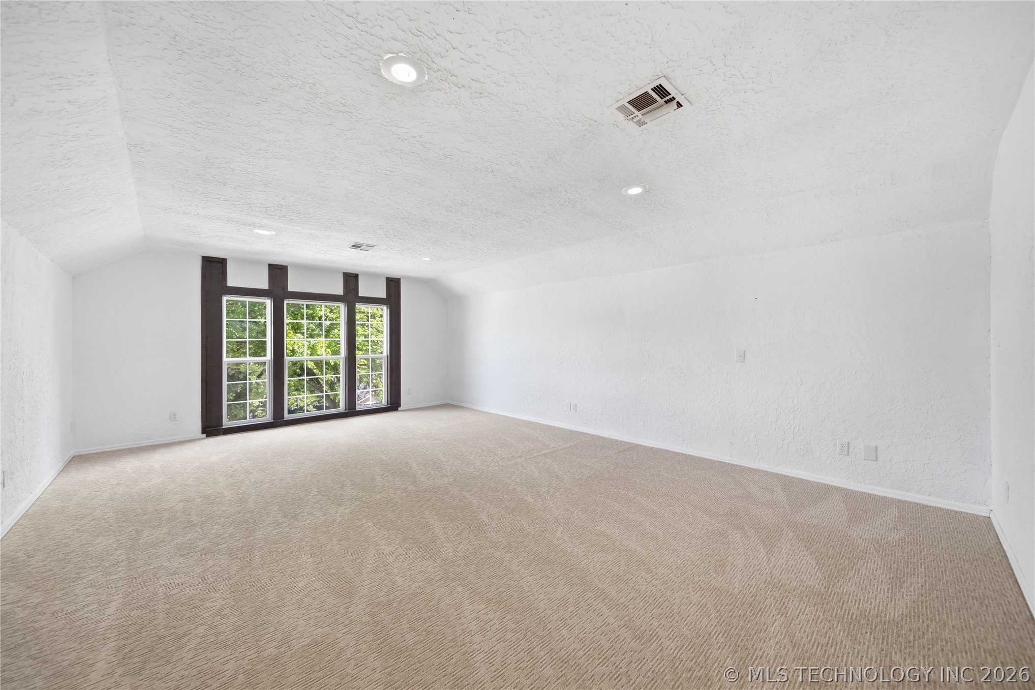3928 E 60th Place Tulsa OK 74135