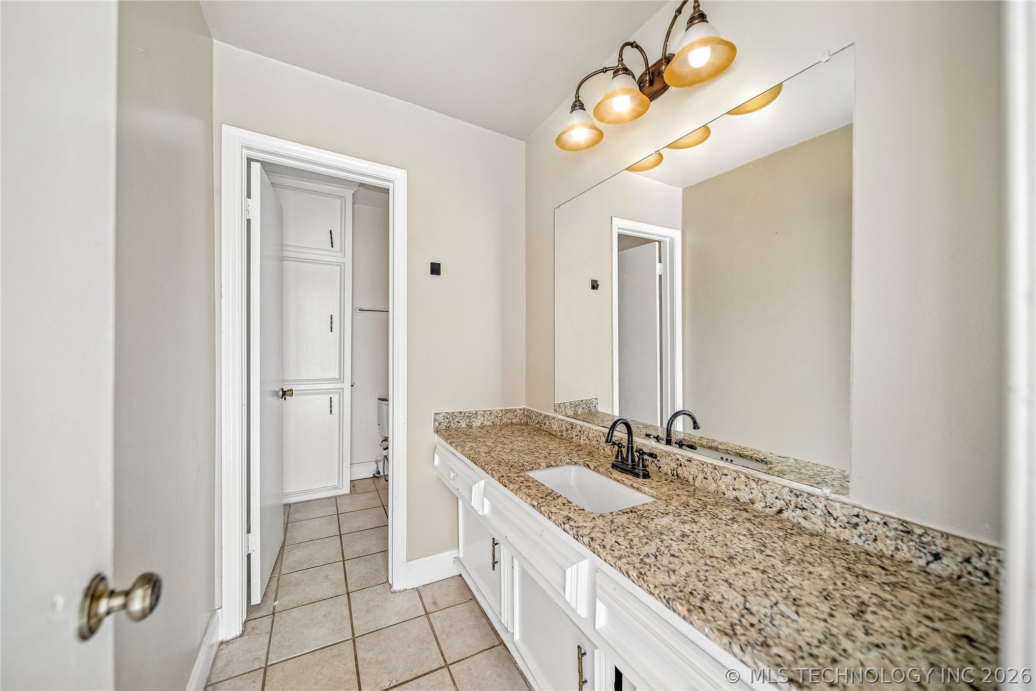 3928 E 60th Place Tulsa OK 74135