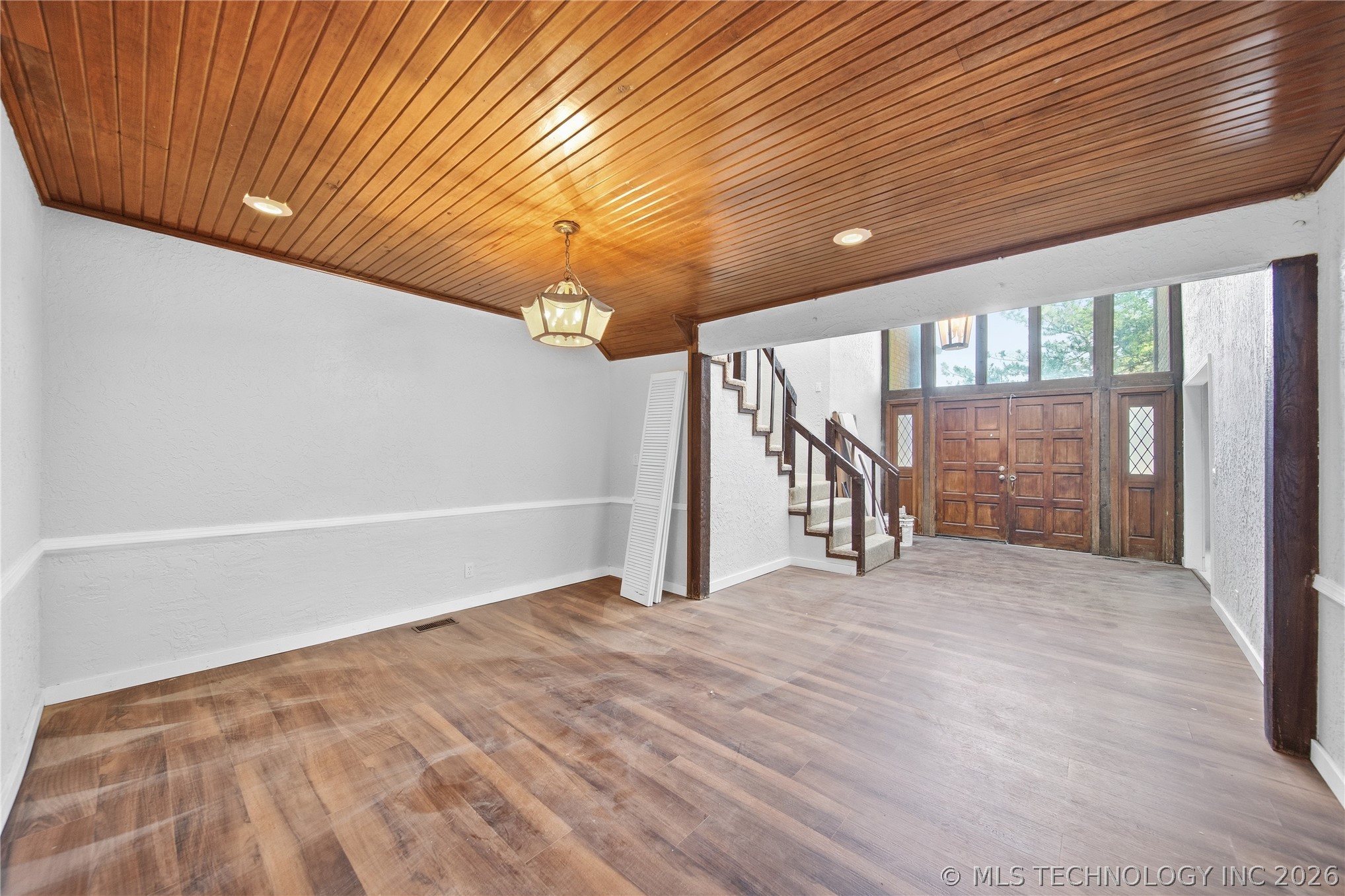 3928 E 60th Place Tulsa OK 74135