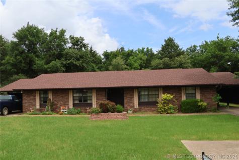 202 Burkle Poteau OK 74953