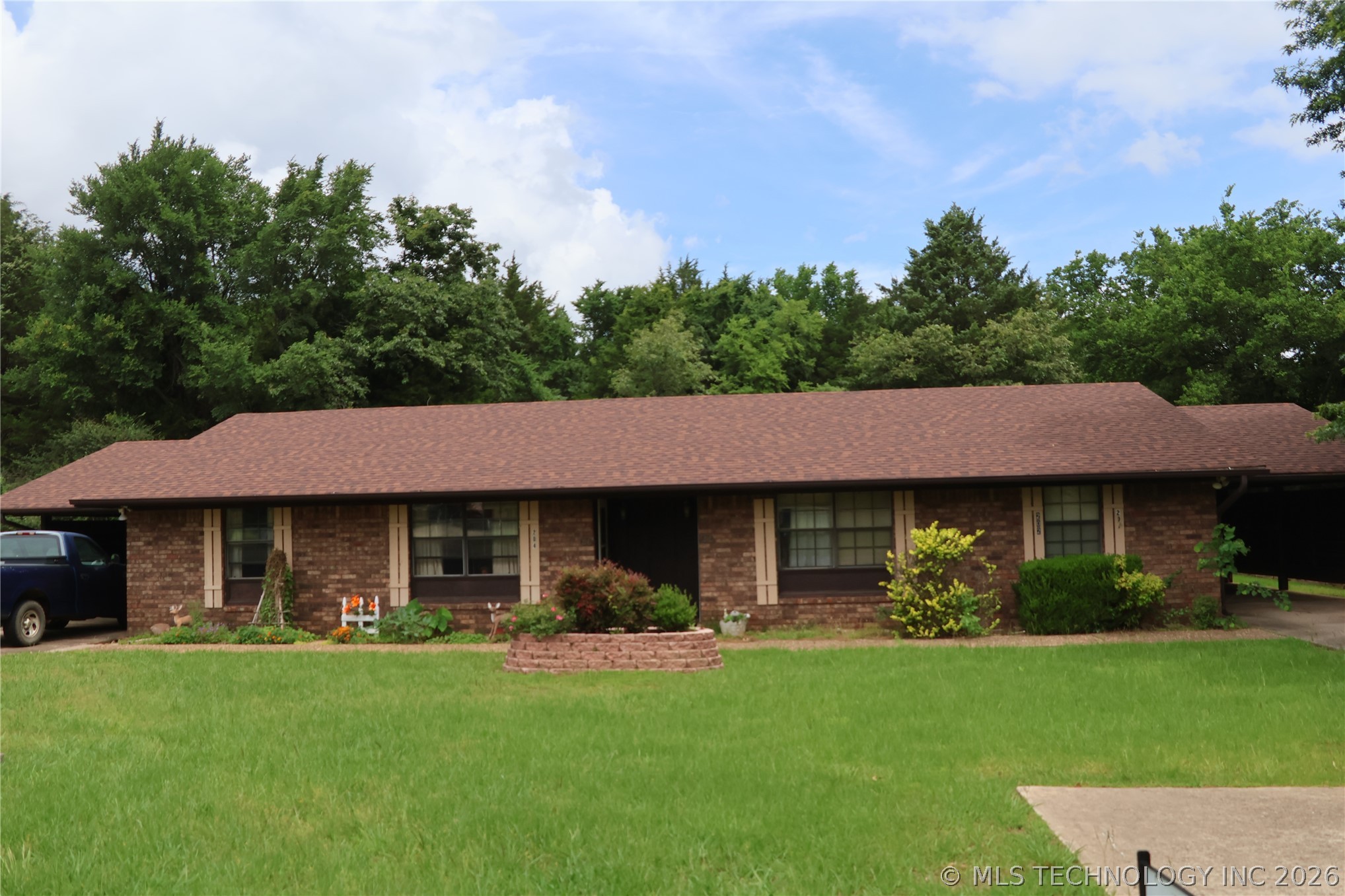 202 Burkle Poteau OK 74953