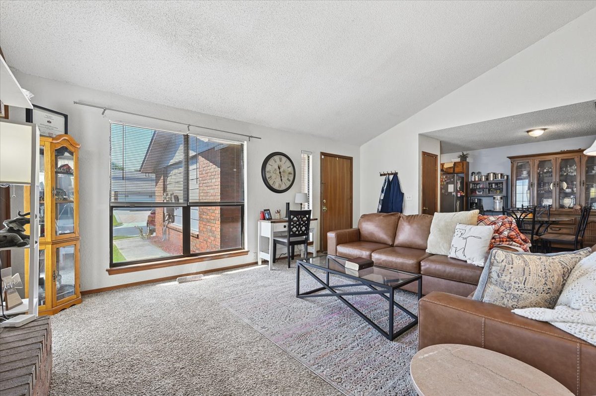 8601 E 62nd Place Tulsa OK 74133