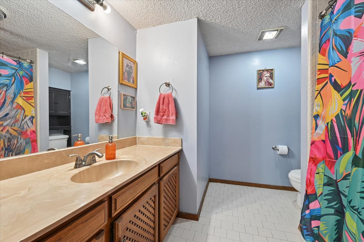 8601 E 62nd Place Tulsa OK 74133