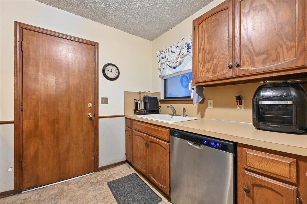 8601 E 62nd Place Tulsa OK 74133