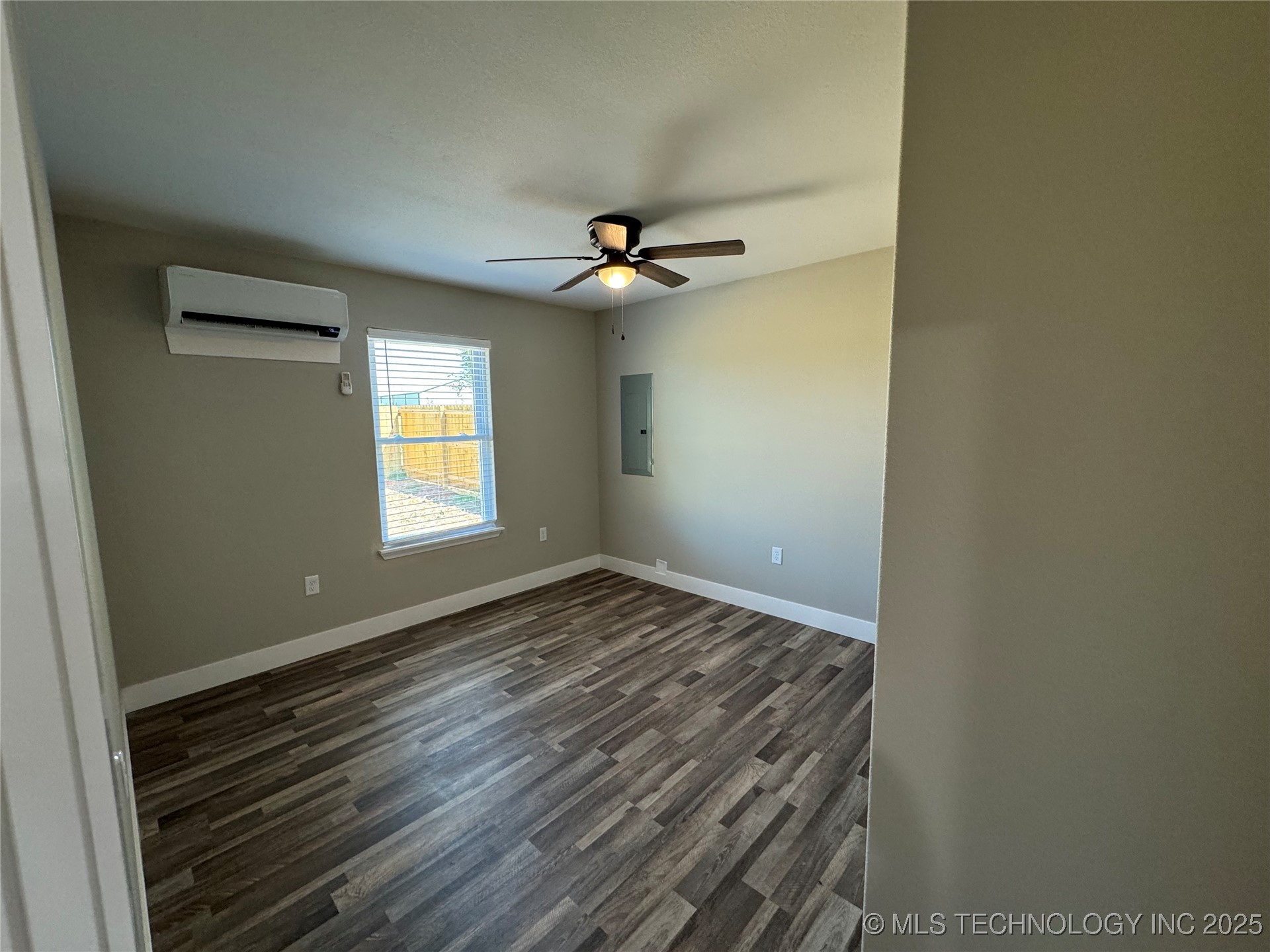 168 E Doughty Street Colcord OK 74338