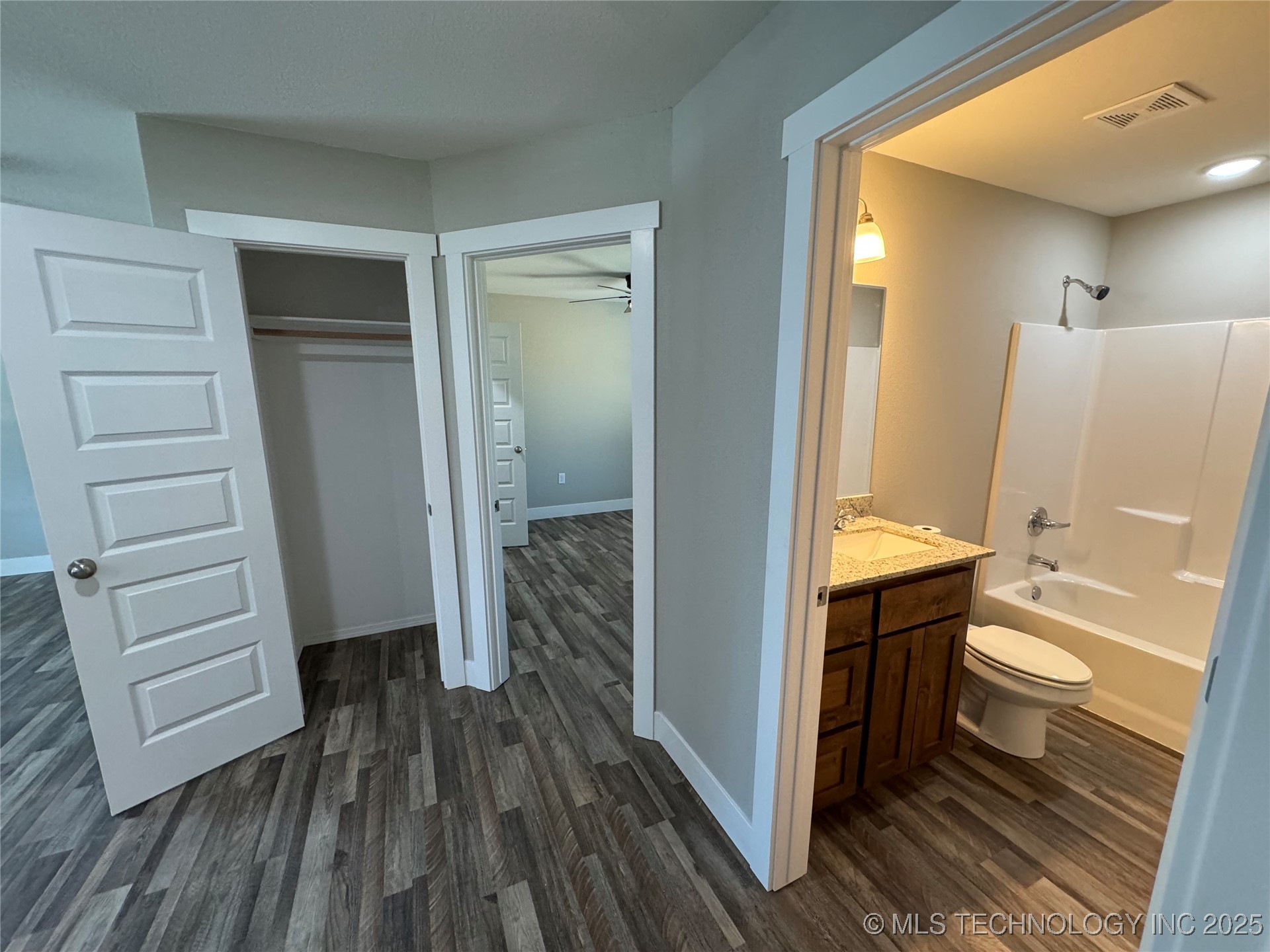 168 E Doughty Street Colcord OK 74338