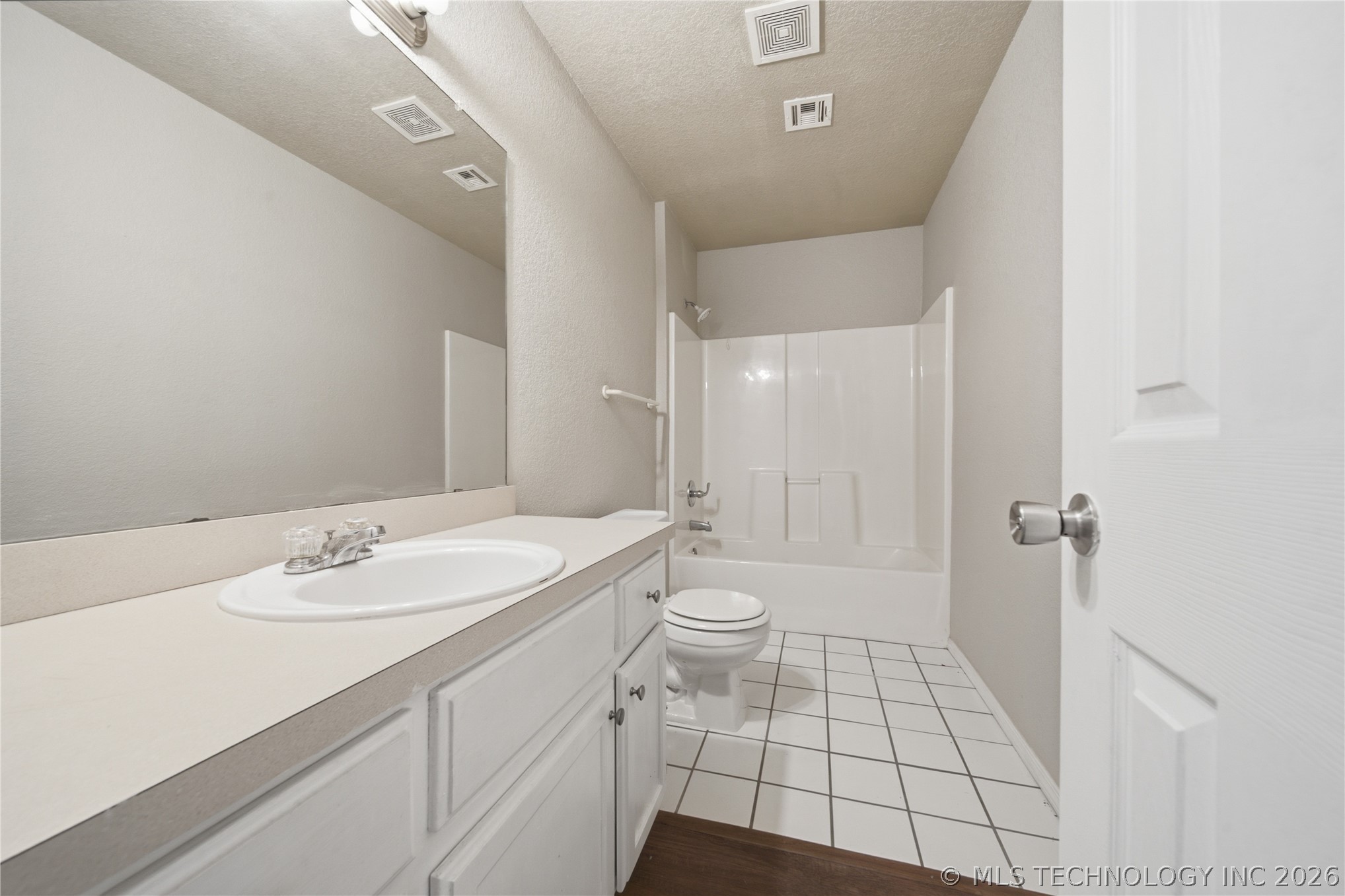 6658 S Utica Place Tulsa OK 74136