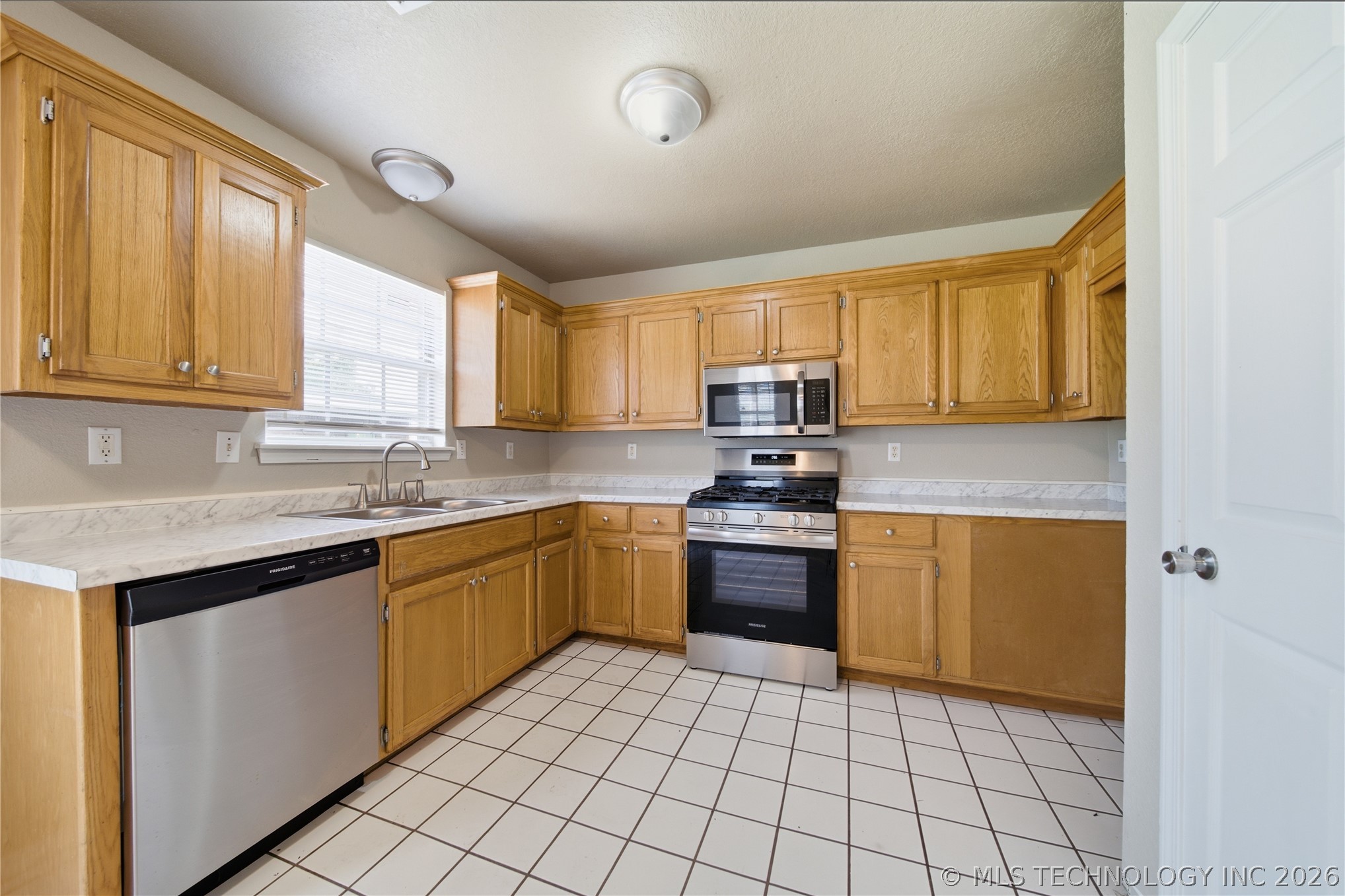 6658 S Utica Place Tulsa OK 74136