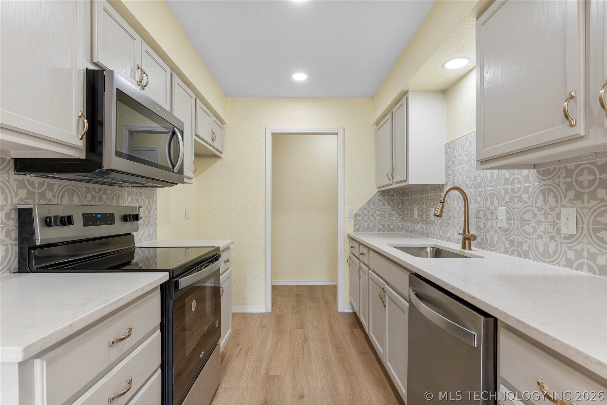 3227 S Allegheny Avenue Tulsa OK 74135