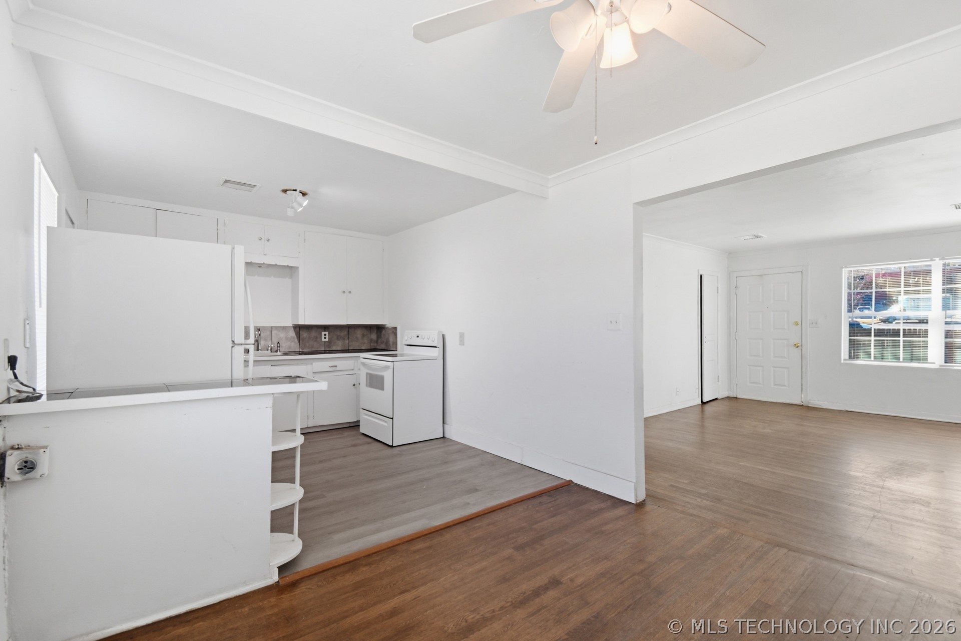 1633 E 10th Street Tulsa OK 74120