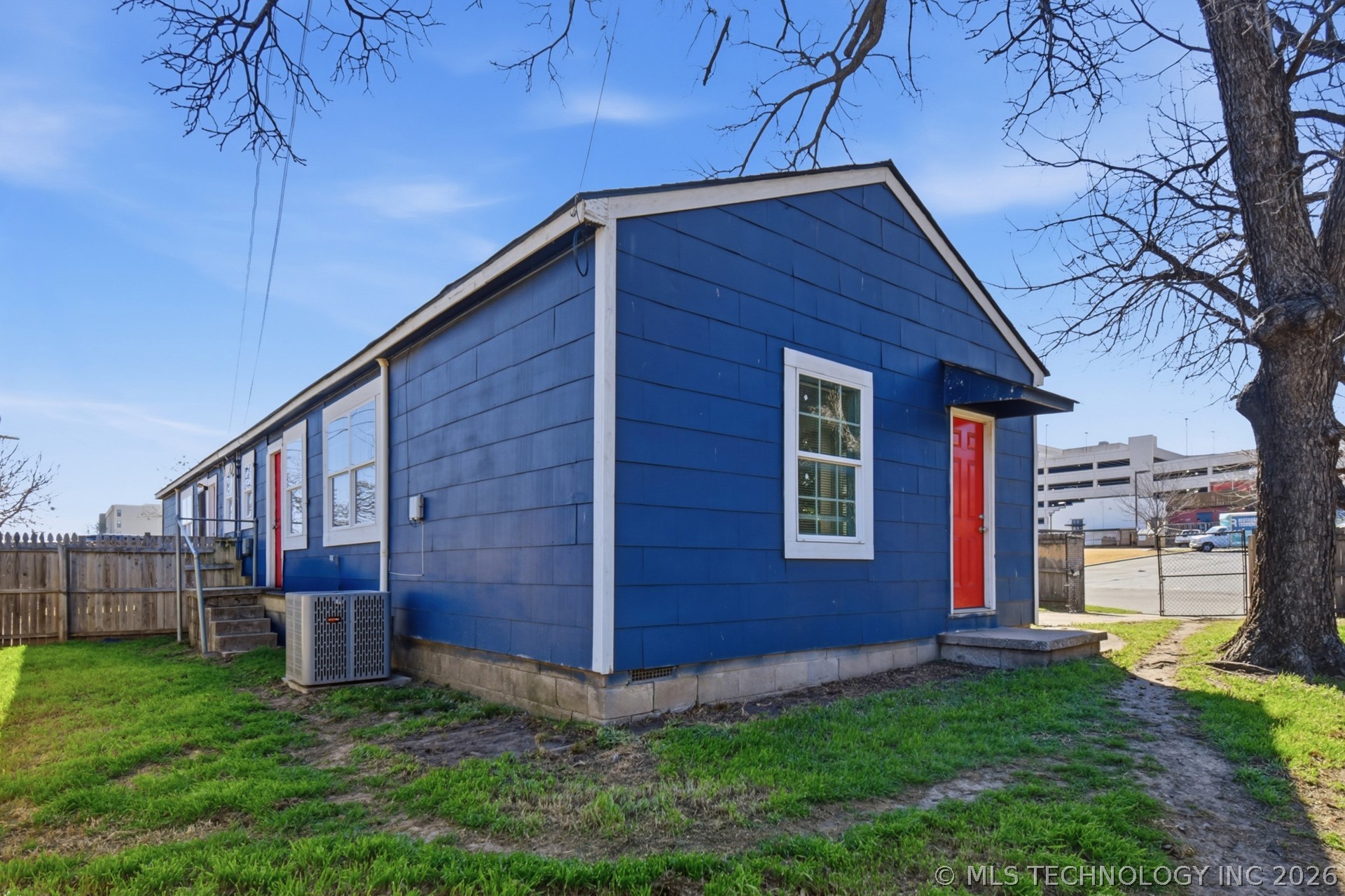 1633 E 10th Street Tulsa OK 74120