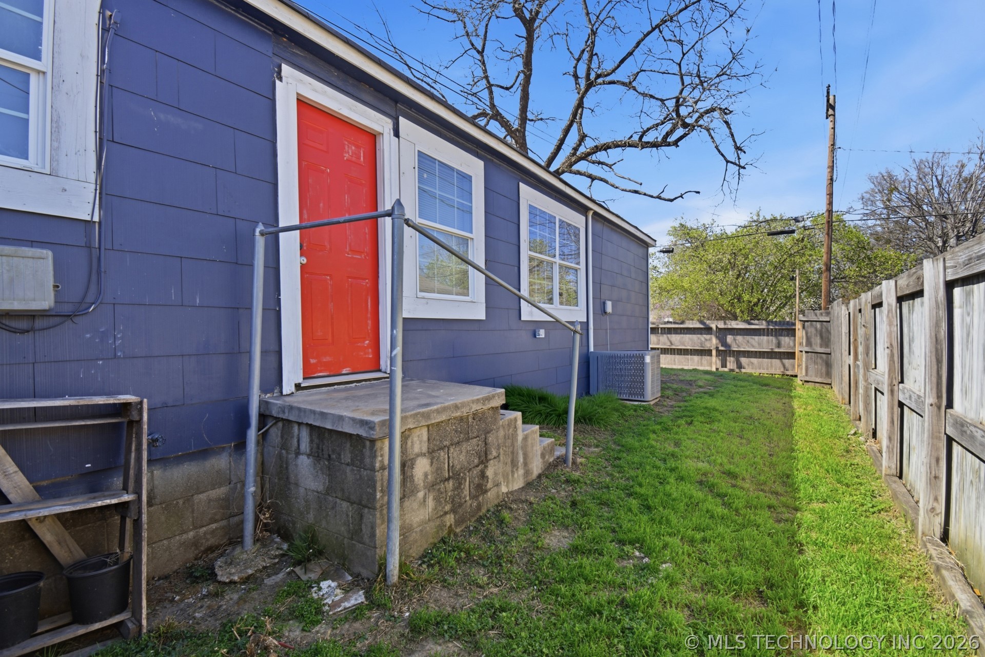1633 E 10th Street Tulsa OK 74120