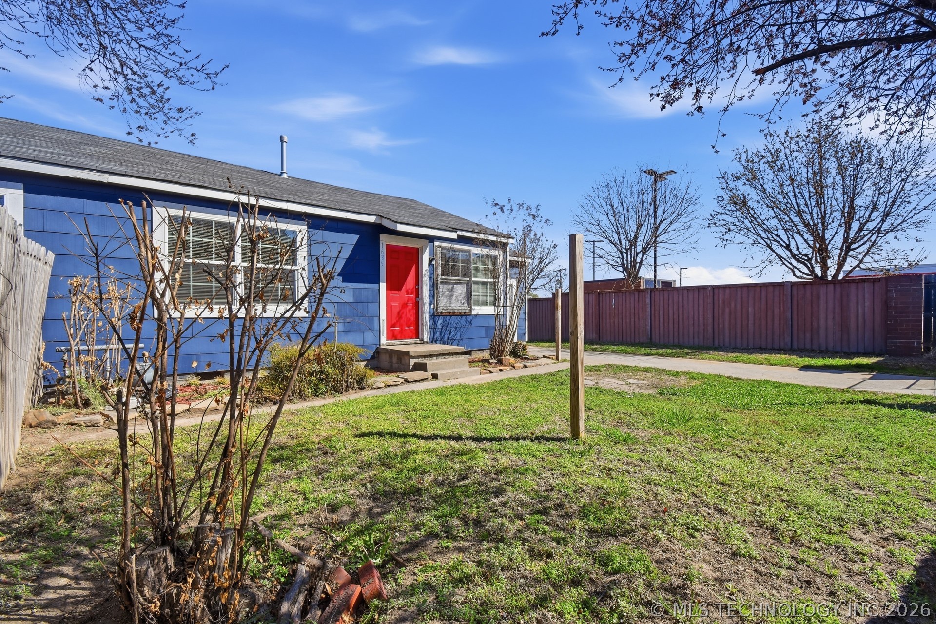 1633 E 10th Street Tulsa OK 74120