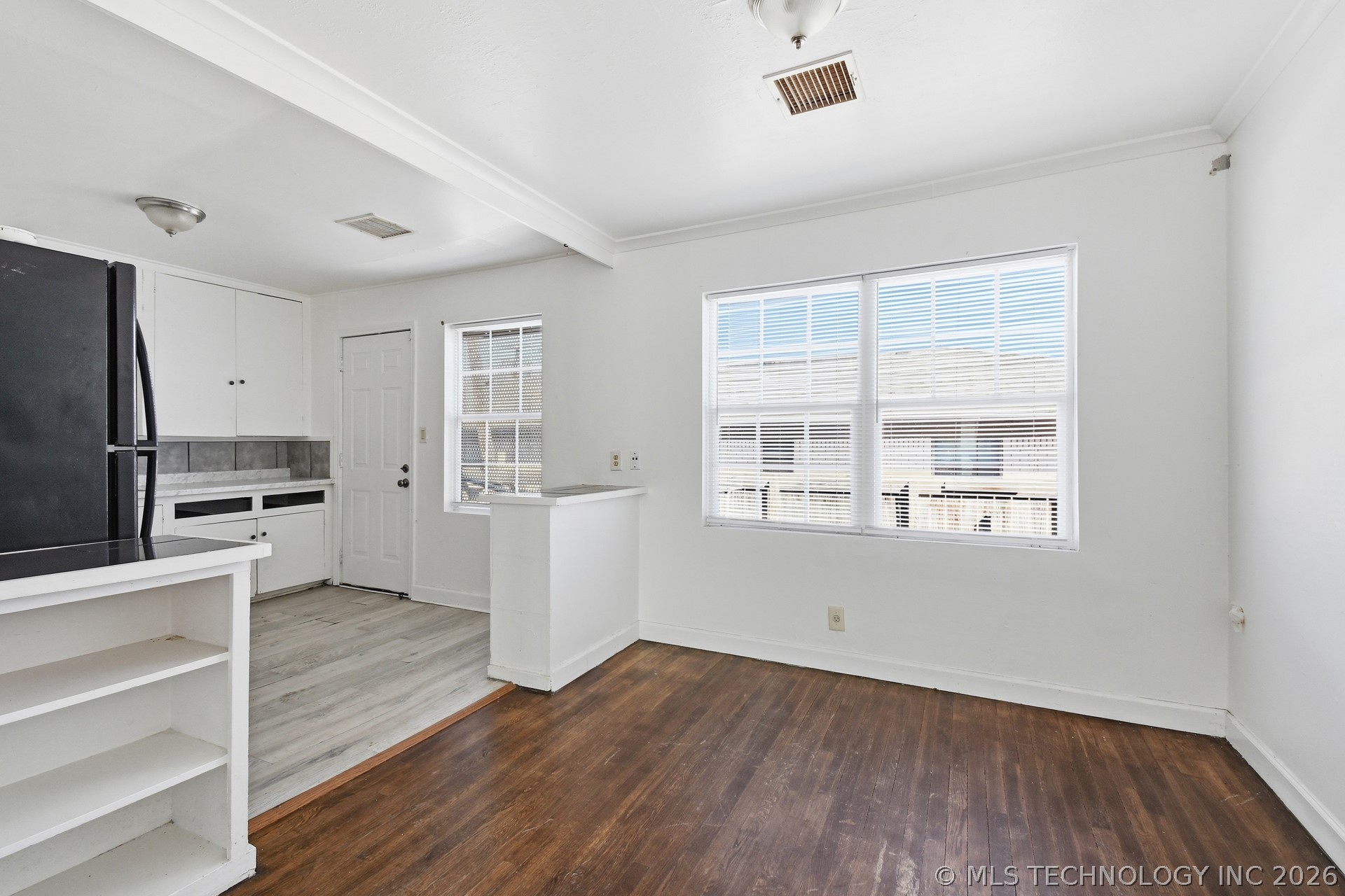 1633 E 10th Street Tulsa OK 74120