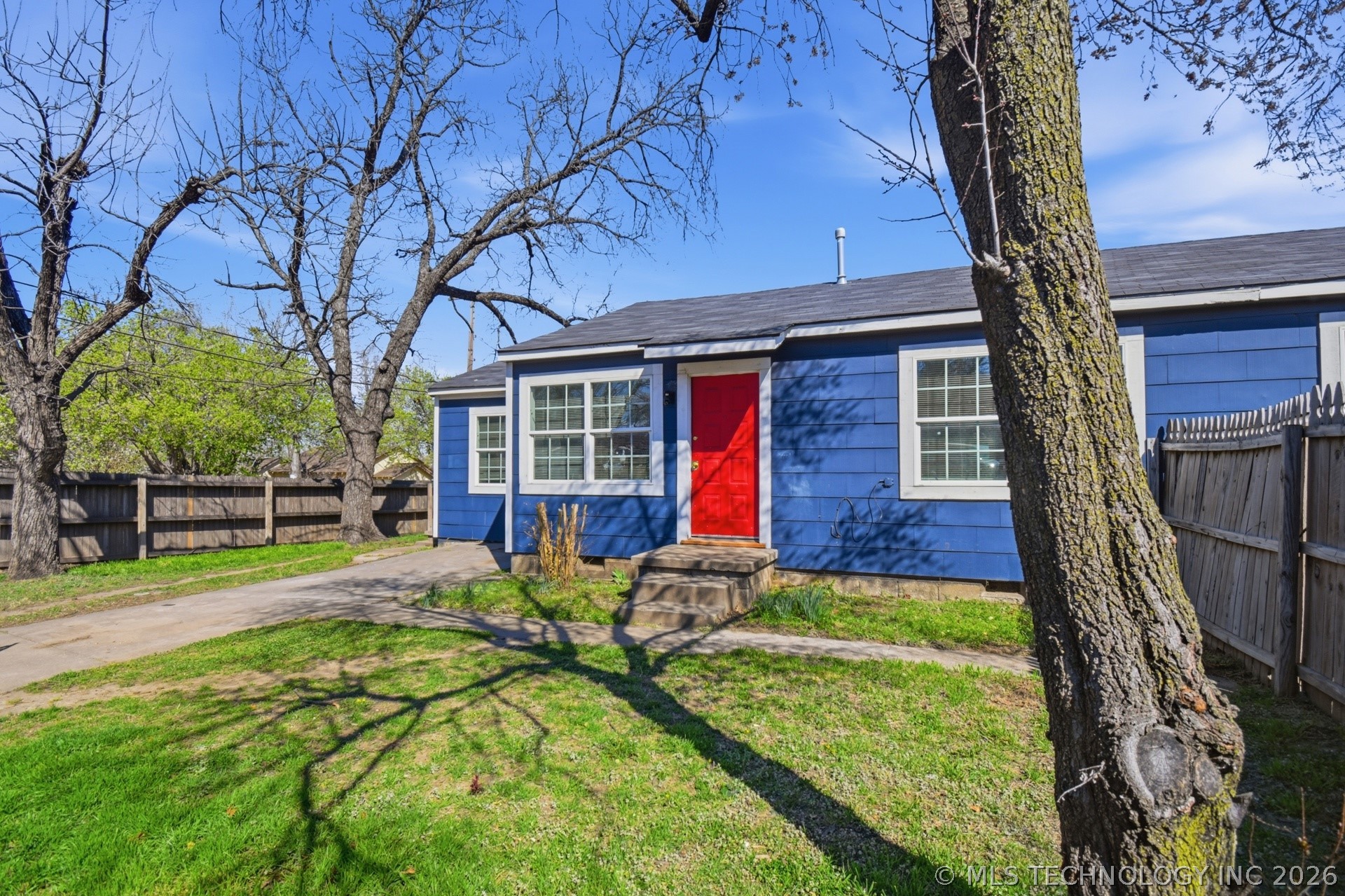 1633 E 10th Street Tulsa OK 74120