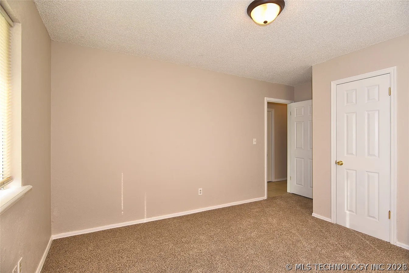 9772 E 33rd Street Tulsa OK 74146