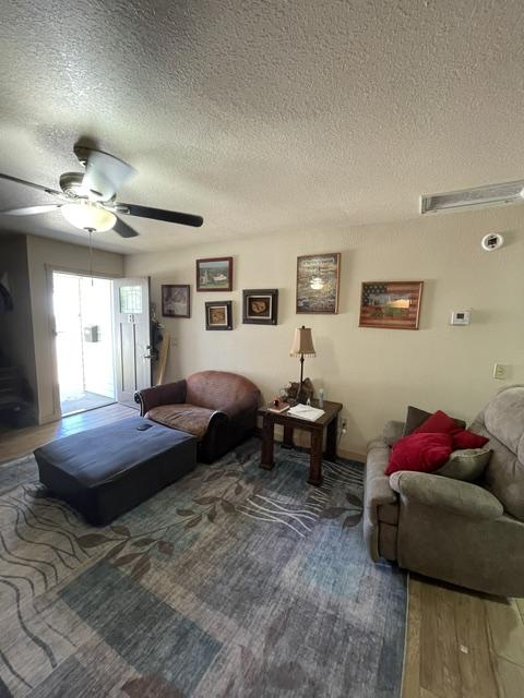 409 S Maple Street Sapulpa OK 74066
