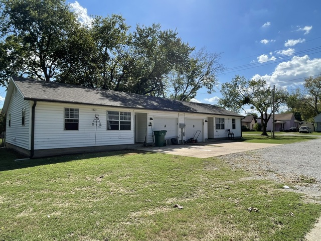 409 S Maple Street Sapulpa OK 74066