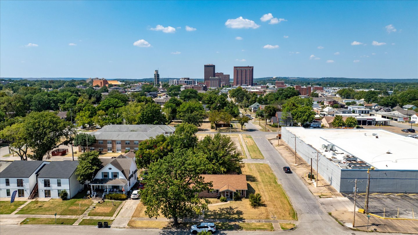 301 S Chickasaw Avenue Bartlesville OK 74003
