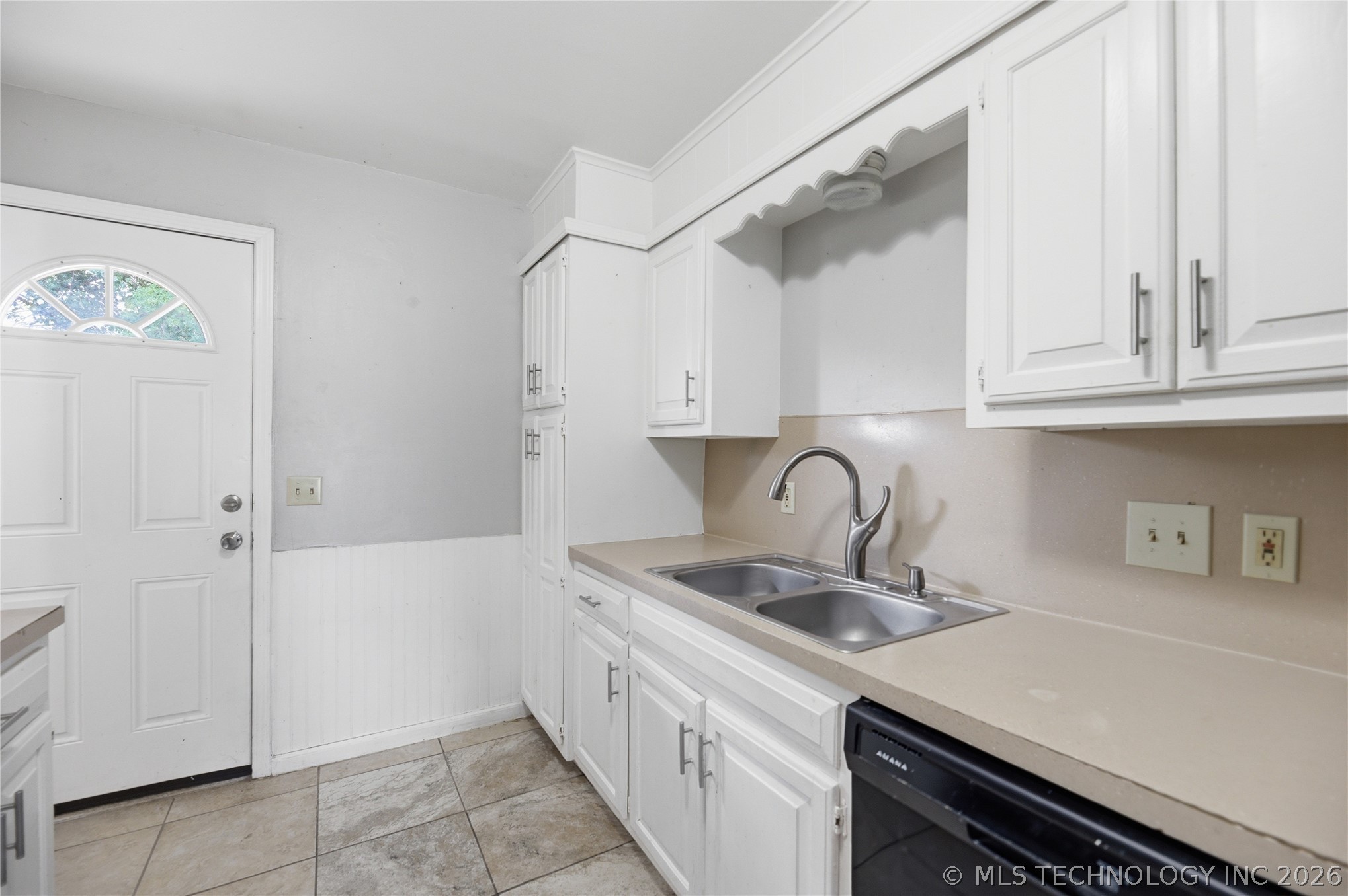 9914 E 22nd Place Tulsa OK 74129