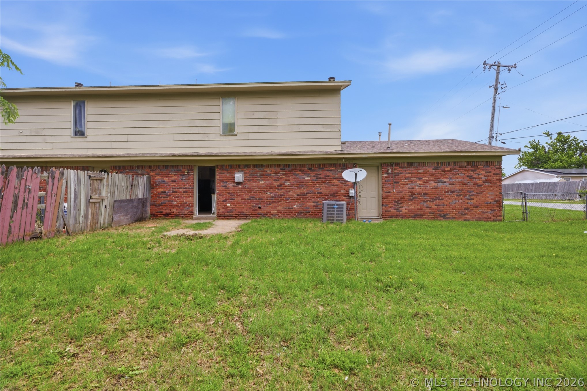 9914 E 22nd Place Tulsa OK 74129