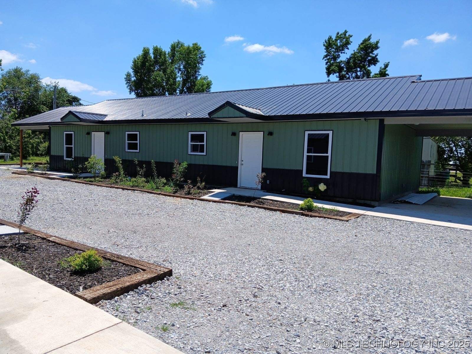 180 E Doughty Street Colcord OK 74338