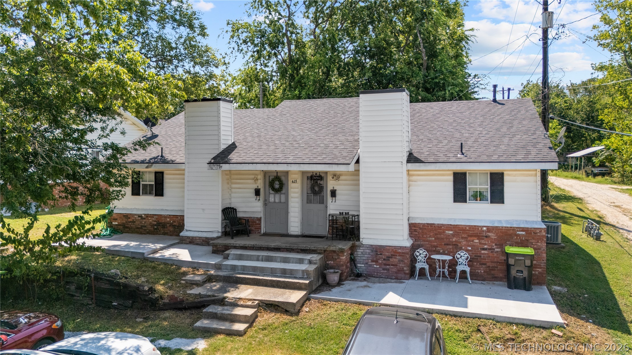 230 E 17th Ada OK 74820