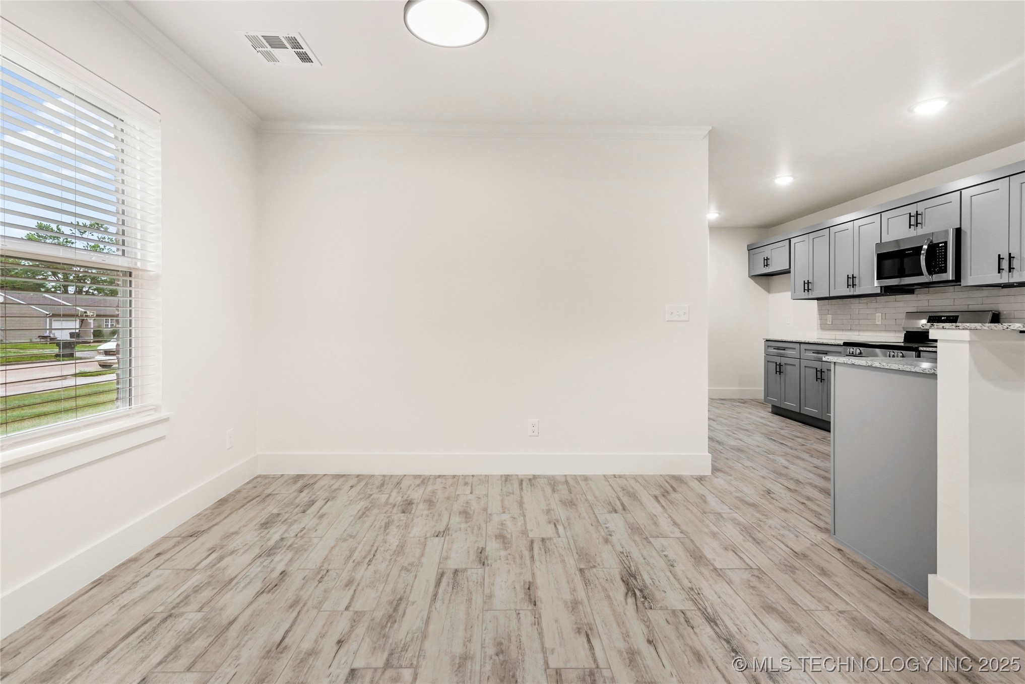 821 E 11th Street Claremore OK 74017