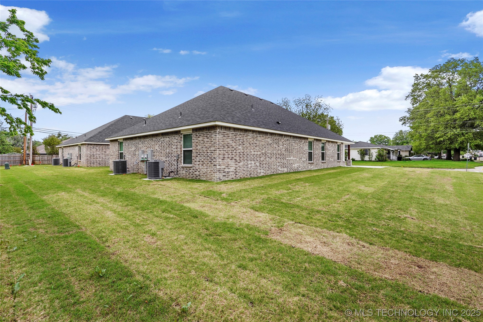 821 E 11th Street Claremore OK 74017