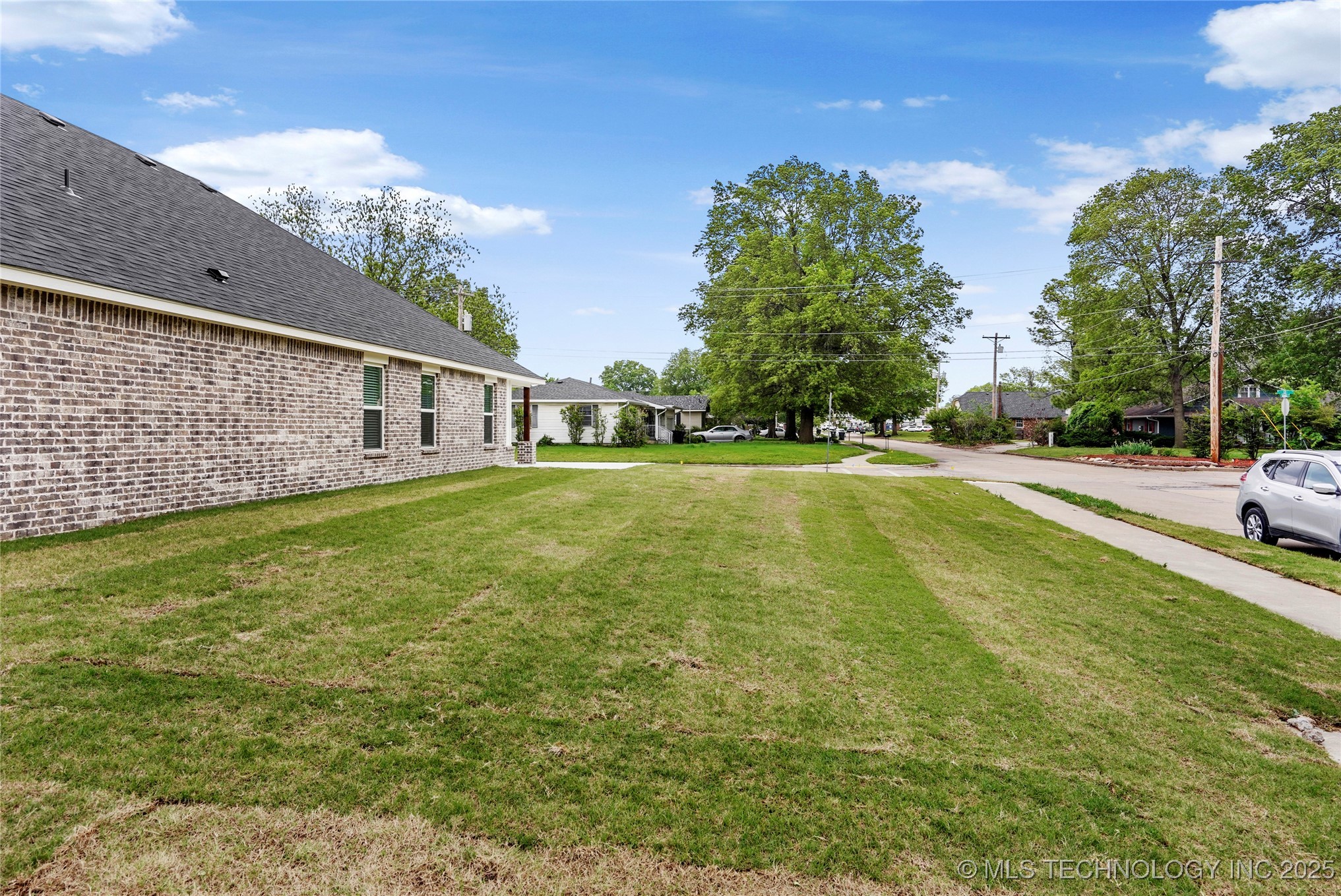 821 E 11th Street Claremore OK 74017
