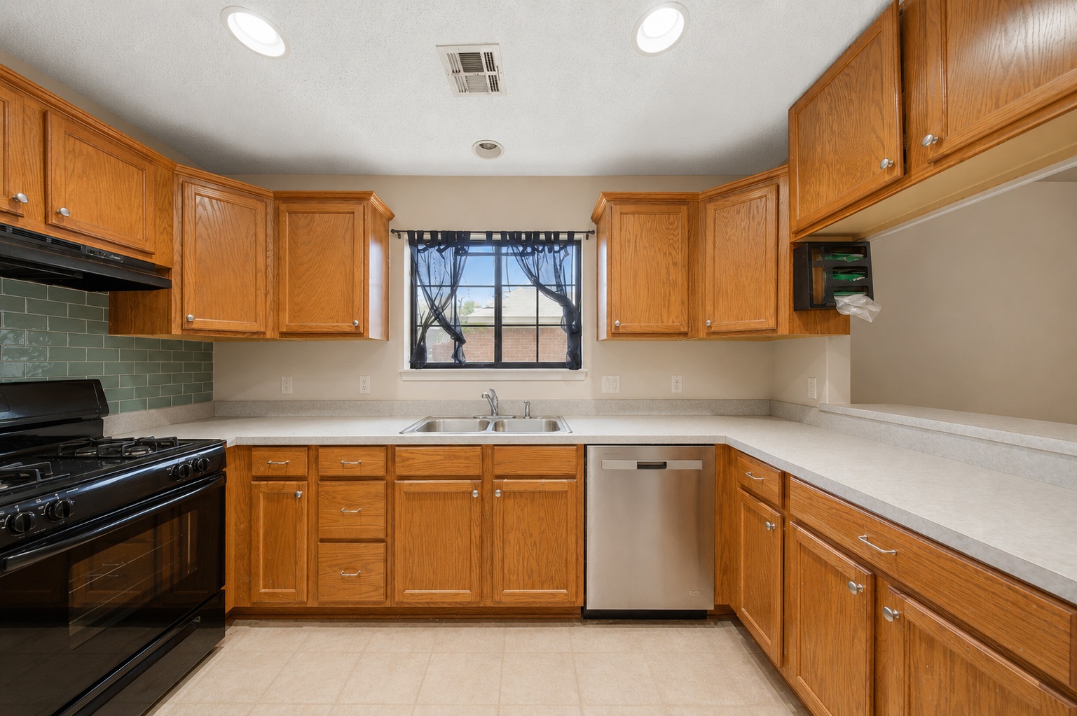 319 Mockingbird Stillwater OK 74074