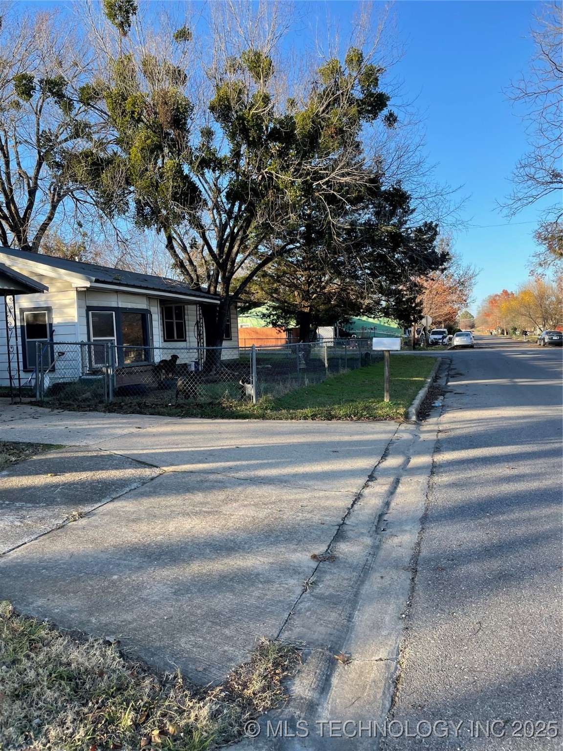 1223 Grand Avenue Durant OK 74701