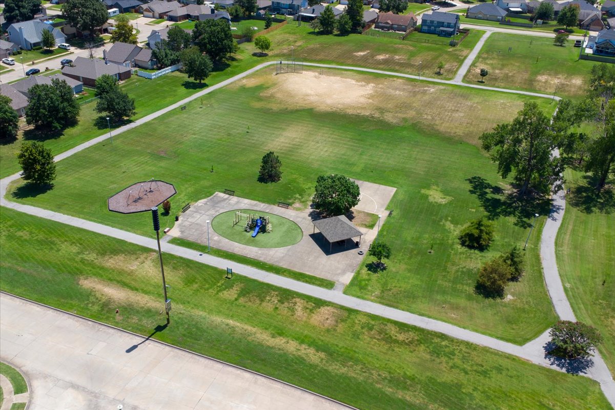 3305 N 5th Street Broken Arrow OK 74012