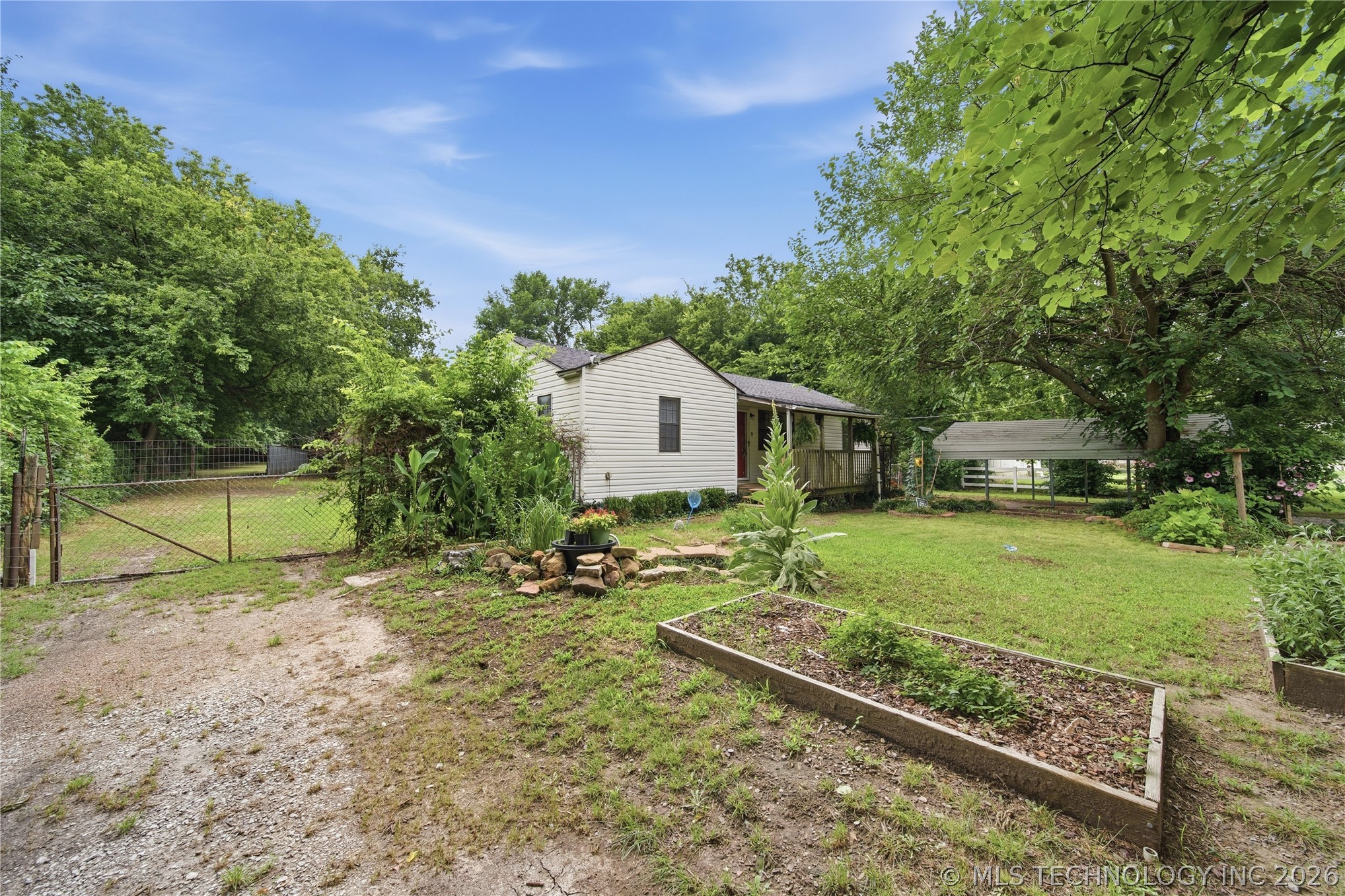 2458 E 60th Street N Tulsa OK 74130