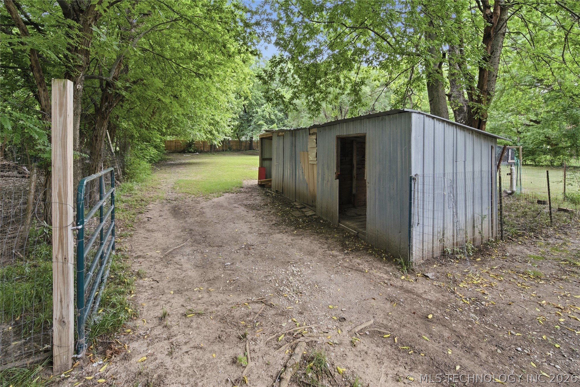 2458 E 60th Street N Tulsa OK 74130