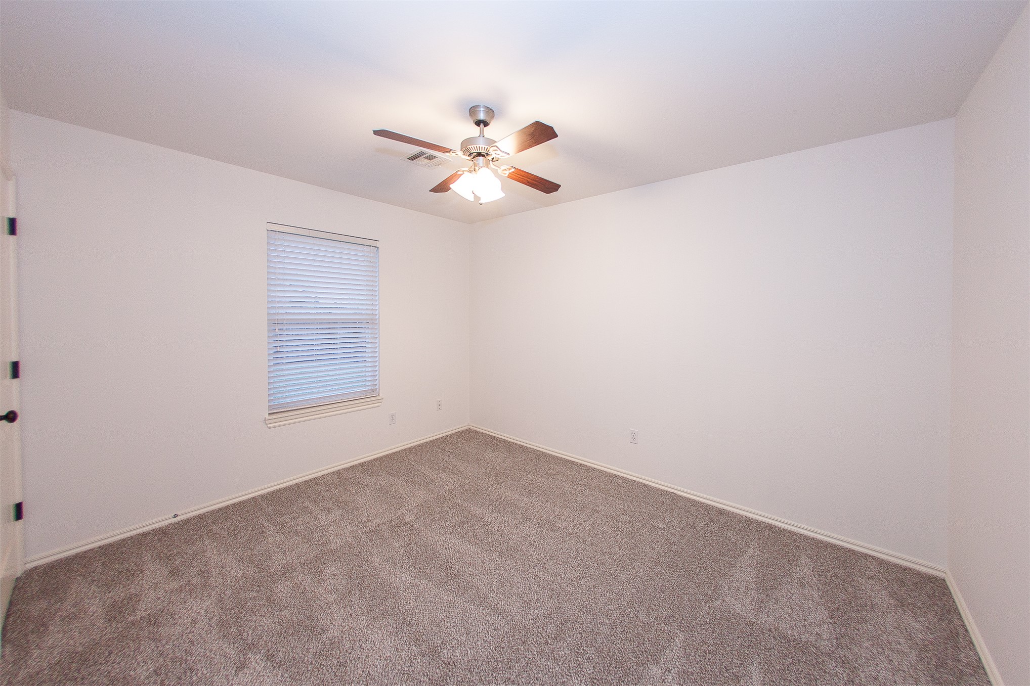 11922 Valley Avenue Collinsville OK 74021